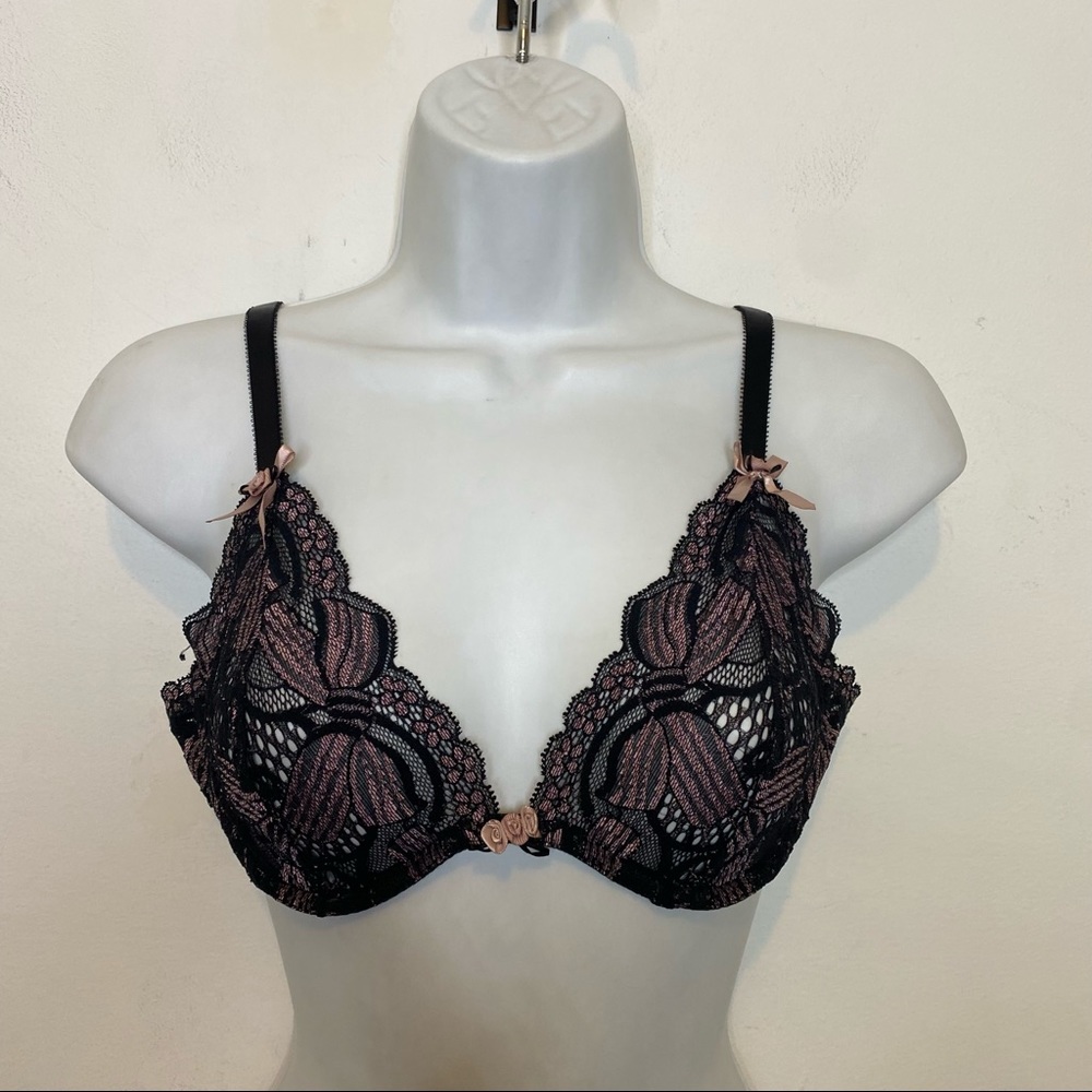 Vintage Y2K Chantal Thomass for Victoria Secret Pink and Black Lace Bra size 36C